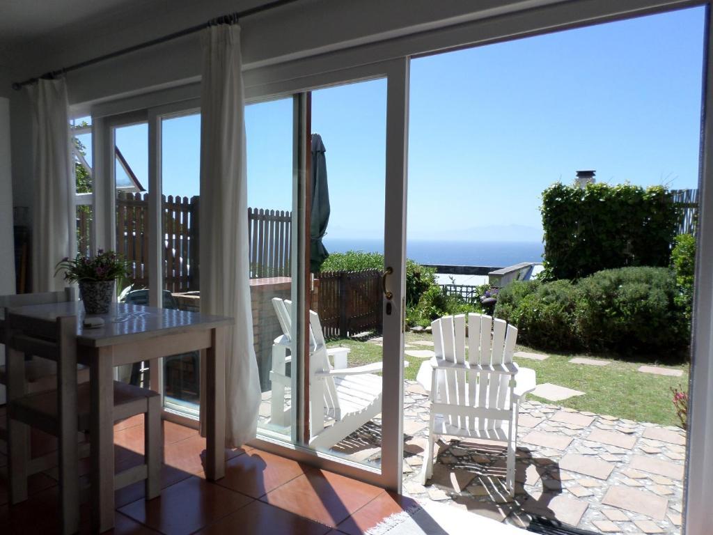 Hotel Simonsview Simonʼs Town Exterior foto